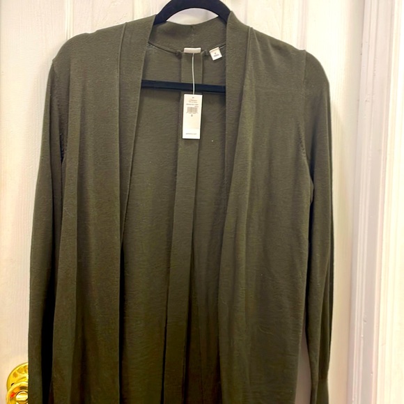 Gap Factory Mid Length Cardigan Size S 